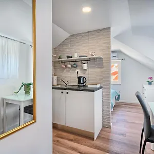  Apartment Loft